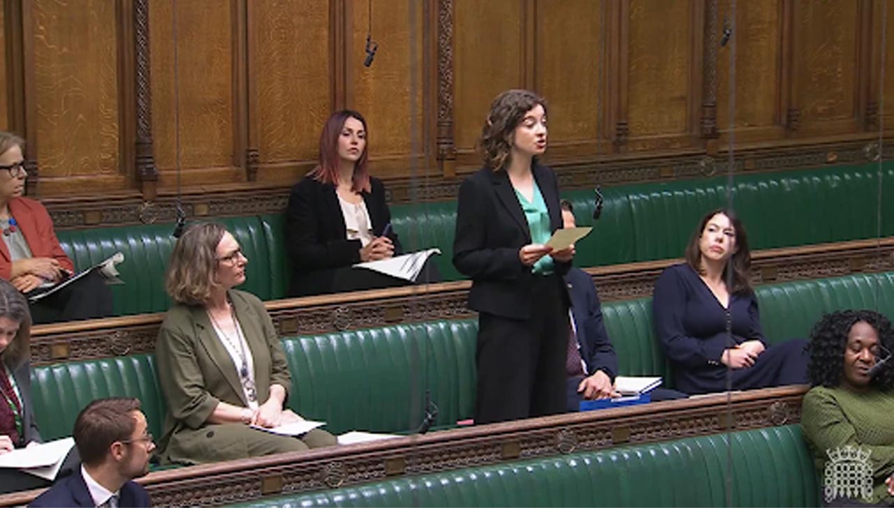 Sarah Coombes introducing the Vehicle Registration Offences Review Bill to Parliament