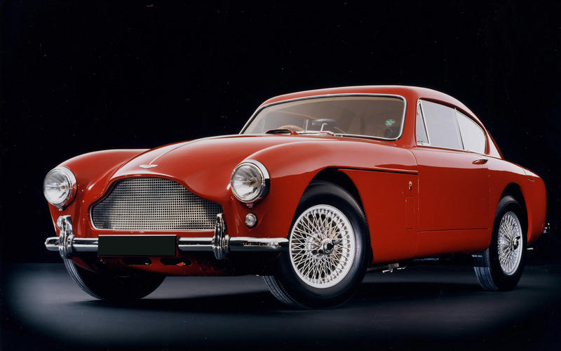 Bonds Aston Martin DB 2/4