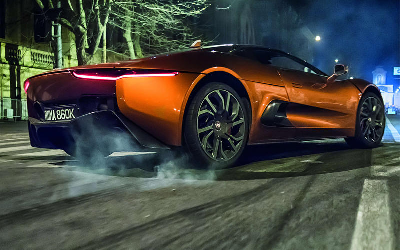 Bonds Jaguar CX75